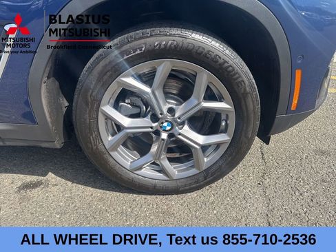 Used 2023 BMW X3 xDrive30i w/ Premium Package AWD/4WD image 4