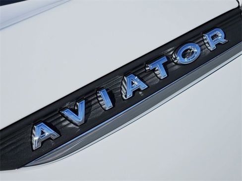 New 2026 Lincoln Aviator Reserve w/ Illumination Package image 11