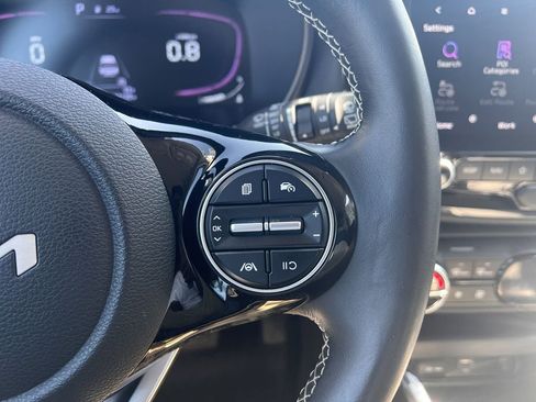 Used 2024 Kia Soul GT-Line FWD image 25