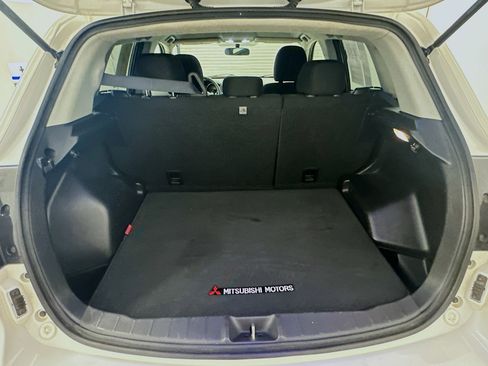 Used 2018 Mitsubishi Outlander Sport ES image 29