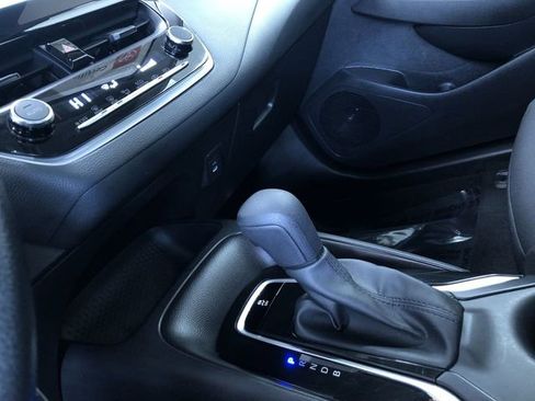 Certified 2025 Toyota Corolla LE image 29