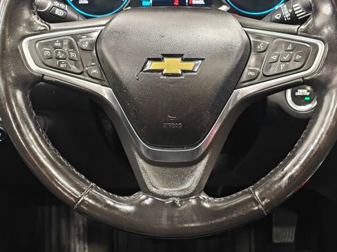 Used 2018 Chevrolet Equinox Premier image 5