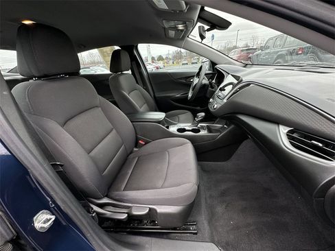 Used 2022 Chevrolet Malibu LT image 22