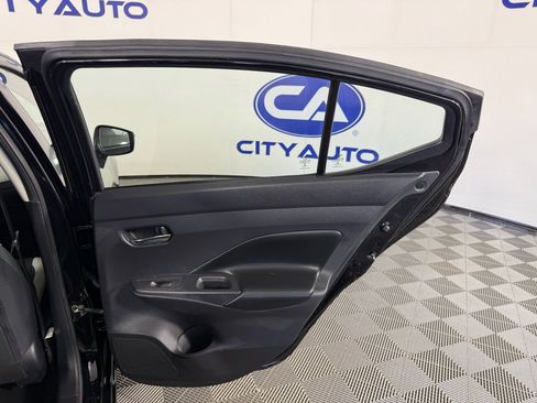 Used 2020 Nissan Versa SV image 15