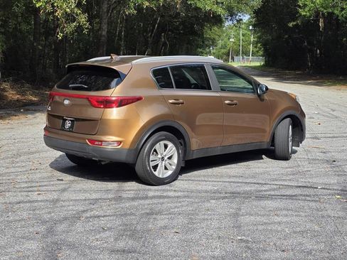 Used 2017 Kia Sportage LX w/ LX Popular Package FWD image 5
