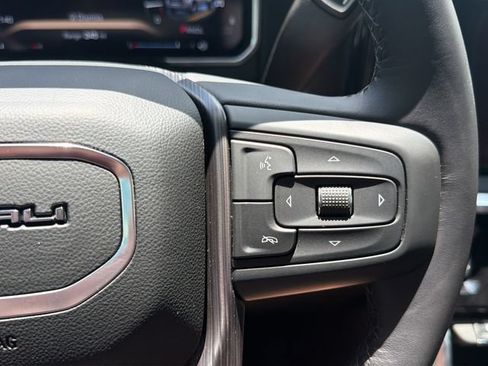 Used 2026 GMC Sierra 3500 Denali Ultimate AWD/4WD image 24