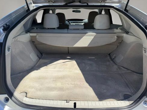 Used 2014 Toyota Prius Two FWD image 14