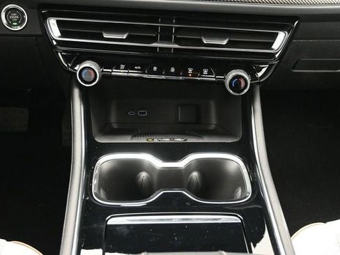 New 2026 Chevrolet Traverse High Country w/ LPO, Floor Liner Package FWD image 24