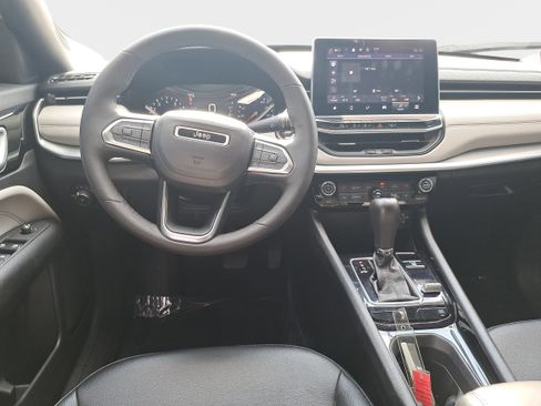 Used 2024 Jeep Compass Limited AWD/4WD image 15