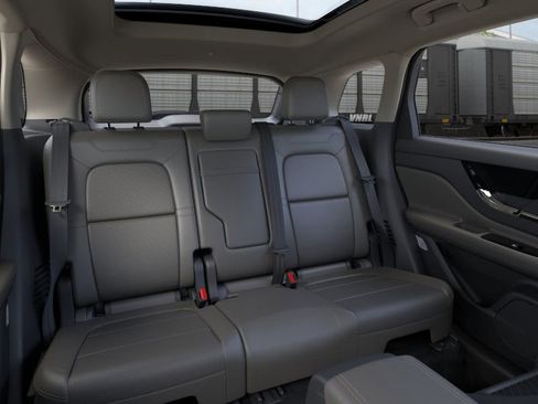 New 2026 Lincoln Corsair Grand Touring image 11