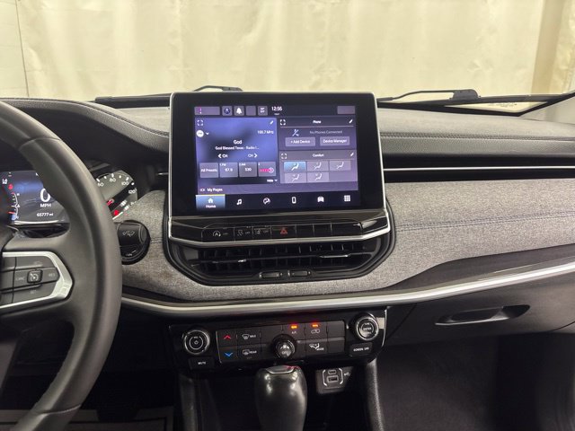 Used 2022 Jeep Compass Latitude AWD/4WD image 25