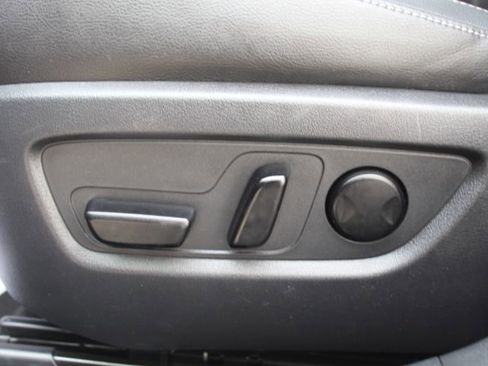 Certified 2025 MAZDA CX-50 AWD 2.5 S w/ Preferred Package image 15