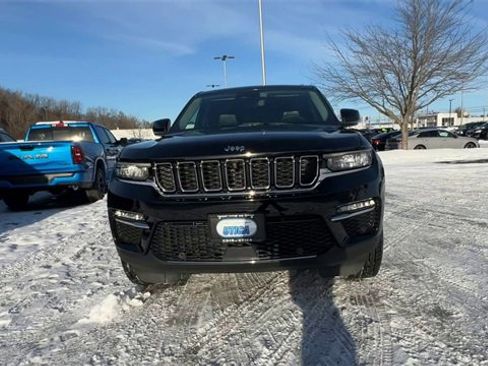 Used 2022 Jeep Grand Cherokee Limited 4xe w/ Luxury Tech Group II image 3