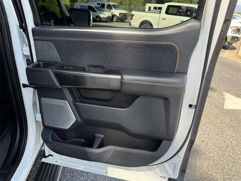 Used 2022 Ford F150 Platinum w/ Equipment Group 701A High image 16