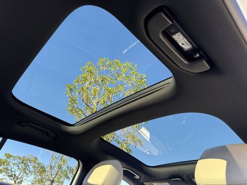 New 2026 Mercedes-Benz GLA 250 GLA 250 image 3