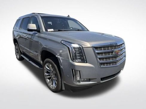 Used 2018 Cadillac Escalade 4WD w/ LPO, Radiant Package image 4