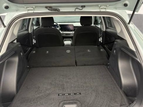 Used 2025 Hyundai Kona SEL FWD image 60
