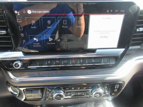 New 2026 GMC Sierra 2500 SLT w/ SLT Premium Package image 18