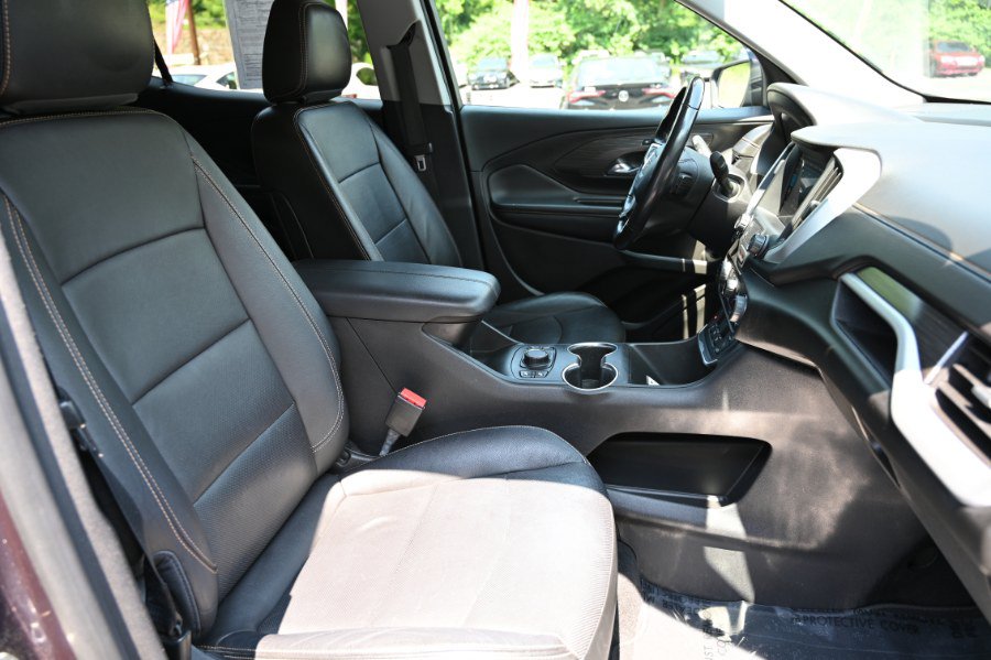 Used 2019 GMC Terrain SLT w/ Preferred Package FWD image 17