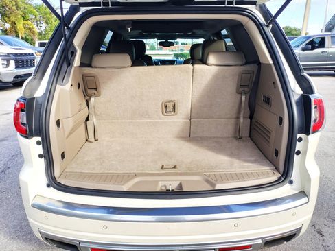 Used 2013 GMC Acadia Denali image 8