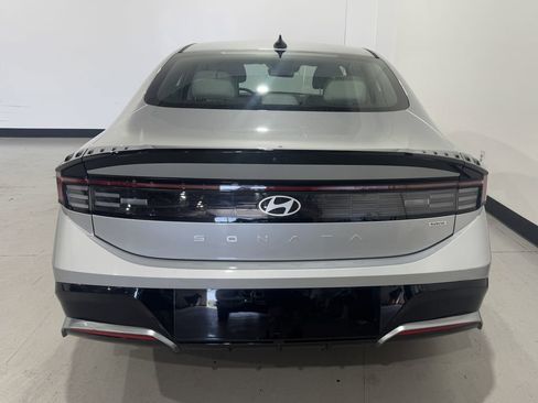 Used 2025 Hyundai Sonata SEL FWD image 21