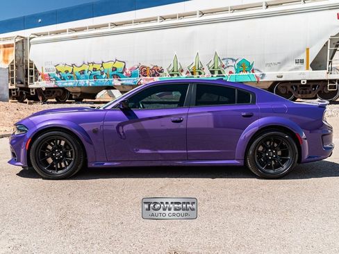 Used 2023 Dodge Charger SRT Hellcat w/ Harman/Kardon Audio Group RWD image 7