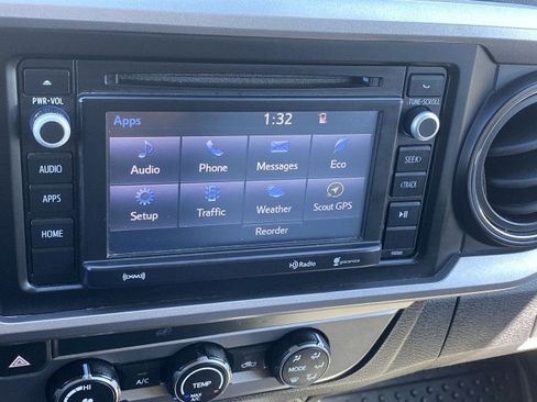 Used 2019 Toyota Tacoma SR5 image 13