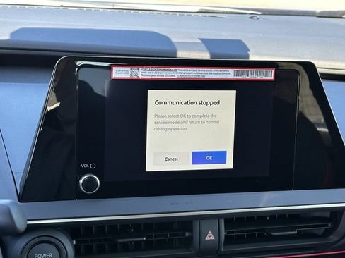 New 2026 Toyota Prius Plug-In Hybrid FWD image 15