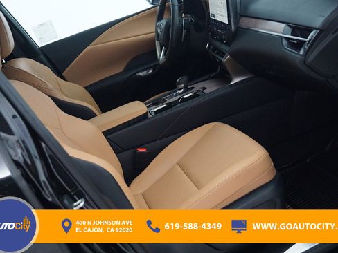 Used 2023 Lexus RX 350h image 8