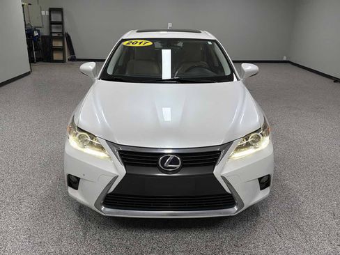 Used 2017 Lexus CT 200h FWD image 8