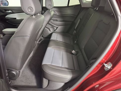 Used 2024 Chevrolet Trax LT w/ Driver Confidence Package image 29