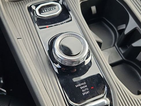 New 2026 Jeep Cherokee Limited image 27