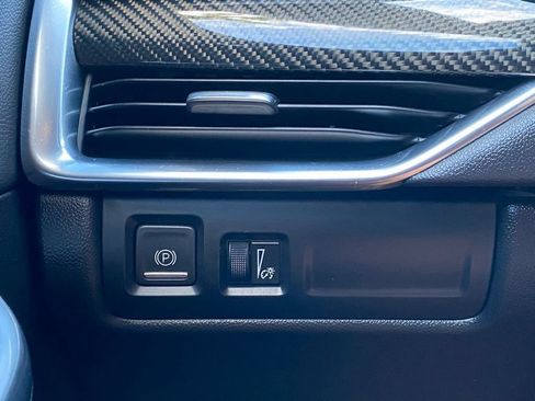 Used 2021 Cadillac XT4 Sport w/ Sun And Sound Package AWD/4WD image 10