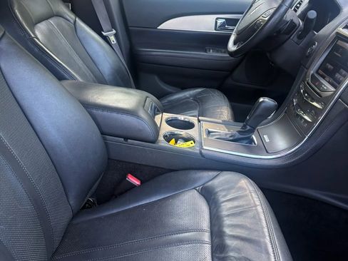 Used 2013 Lincoln MKX AWD image 39