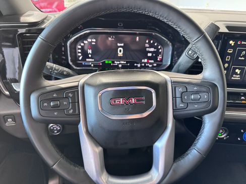 Certified 2024 GMC Sierra 1500 Elevation image 14