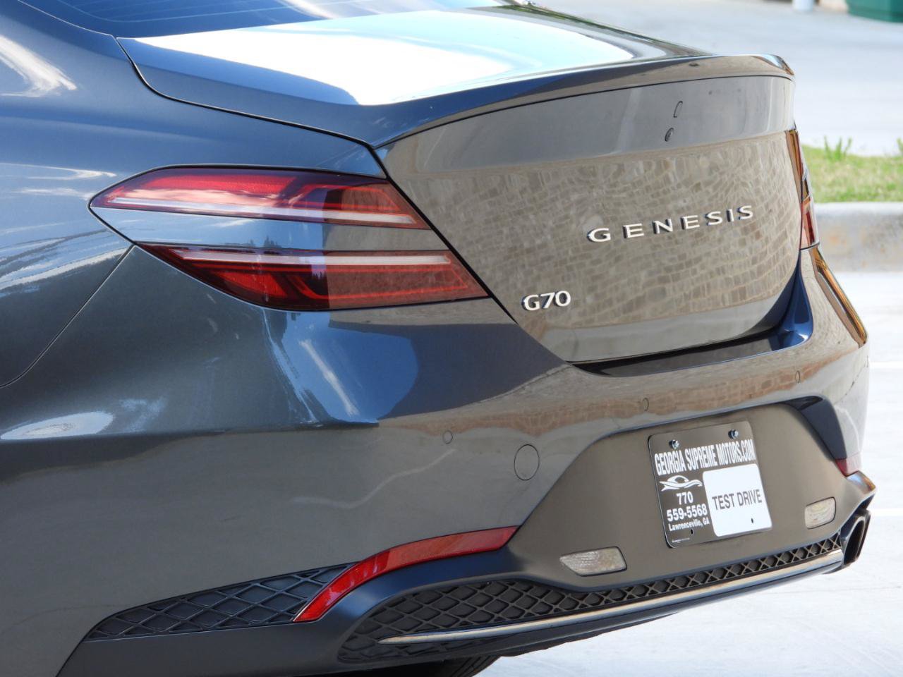 Used 2023 Genesis G70 2.0T w/ Sport Prestige Package RWD image 24