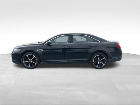 Used 2015 Ford Taurus SEL w/ Equipment Group 201A image 4