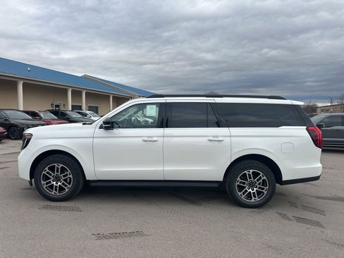 New 2026 Ford Expedition Max Active image 4