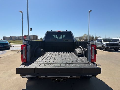 Used 2026 Ford F450 Platinum w/ Platinum Plus Package AWD/4WD image 5