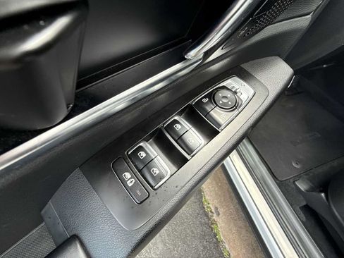 Used 2020 Kia Telluride SX w/ SX Prestige Package AWD/4WD image 14