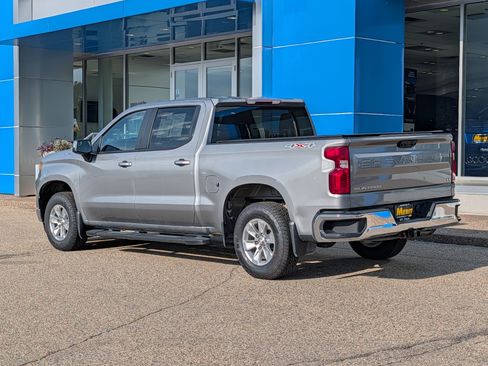 Used 2023 Chevrolet Silverado 1500 LT AWD/4WD image 4