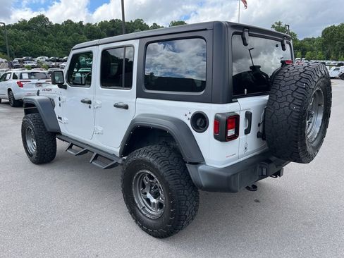 Used 2022 Jeep Wrangler Unlimited Sport AWD/4WD image 4