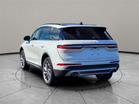 New 2026 Lincoln Corsair Premiere image 10