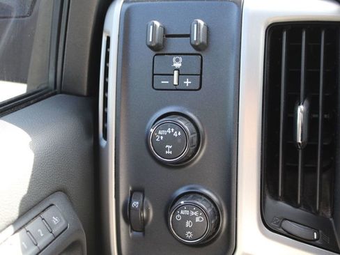 Used 2018 GMC Sierra 1500 SLT w/ Texas SLT Premium Package image 29