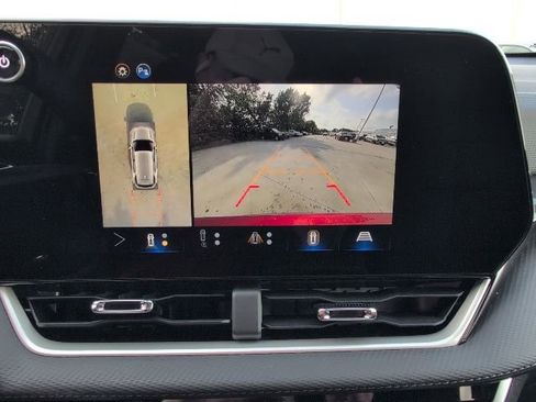 New 2026 Chevrolet Equinox LT w/ Safety and Technology Package FWD image 20