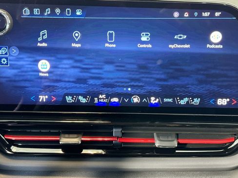 Used 2025 Chevrolet Silverado EV RST image 13