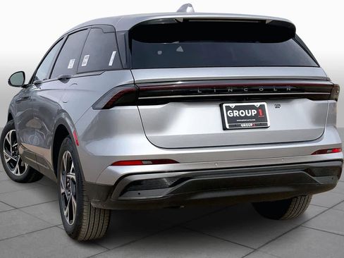 New 2026 Lincoln Nautilus Premier w/ Jet Appearance Package image 12