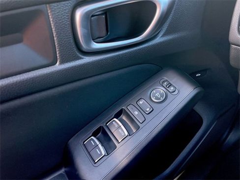 Used 2024 Honda Civic Sport image 13