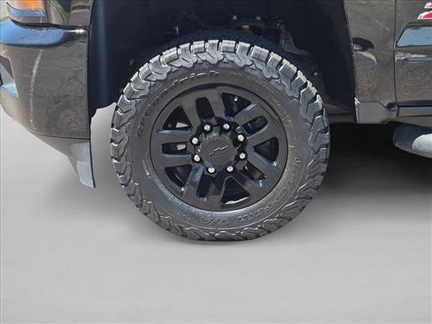Used 2016 Chevrolet Silverado 2500 LT w/ Midnight Edition AWD/4WD image 22