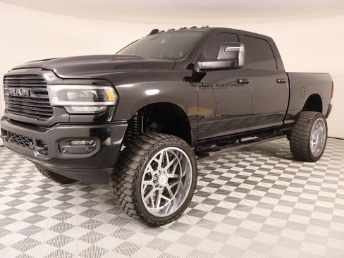 Used 2023 RAM 2500 Laramie w/ Night Edition AWD/4WD image 11
